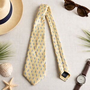 Brooks Brothers Coastal Flip Flop Silk Tie | Preppy Resort Vibes